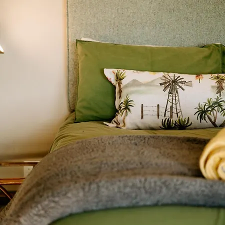 Breathe Accommodation Oudtshoorn Exterior photo