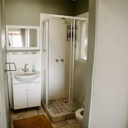 Breathe Accommodation Oudtshoorn Room photo